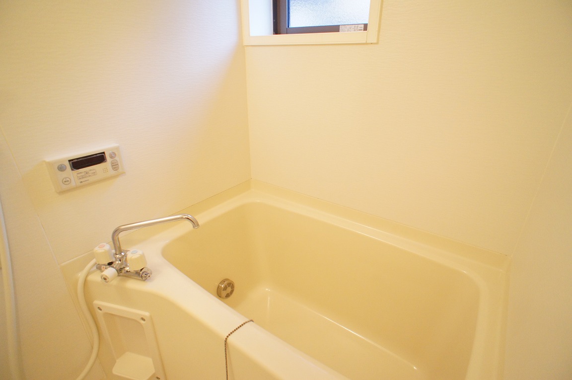 Bath. Add cooking function with bus.