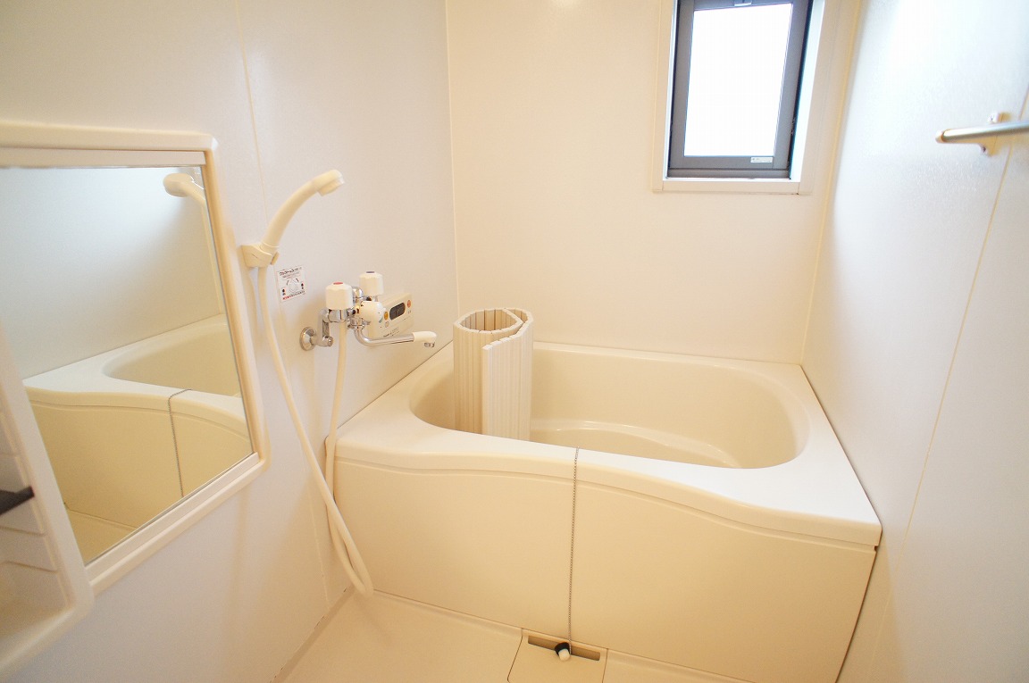 Bath. Add cooking function with bus.