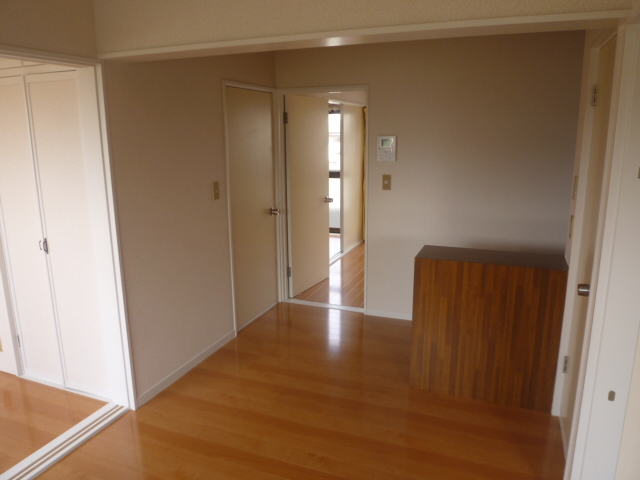 Living and room. All rooms are Western-style!