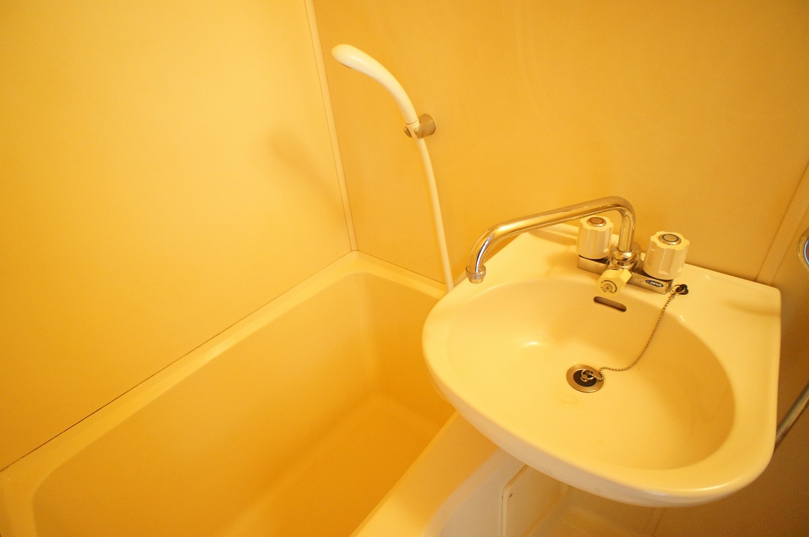 Bath. Very beautiful in the clean and have been cleaned!