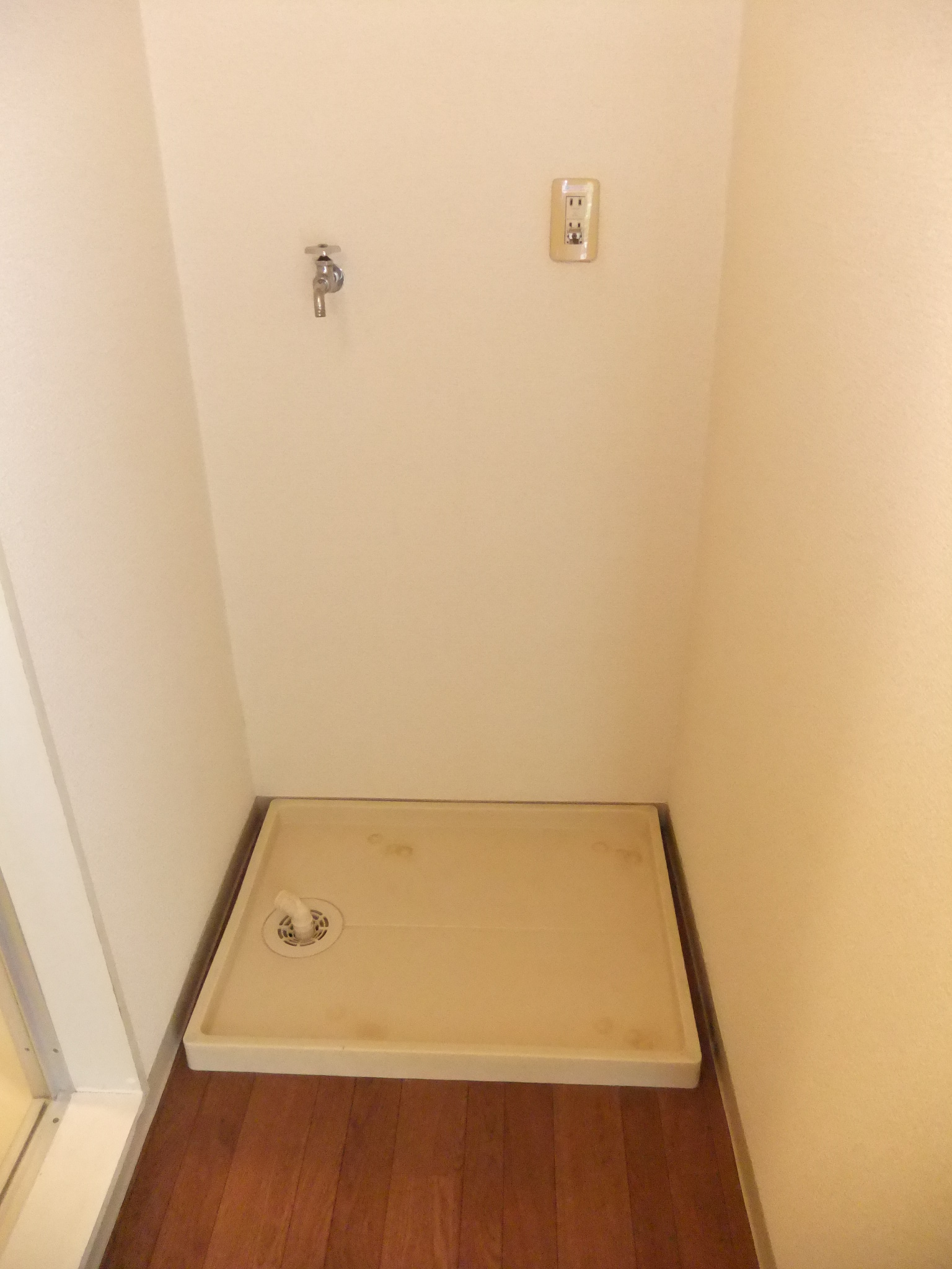 Other Equipment. Washing machine Storage