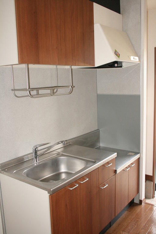 Kitchen. Just the right size by one person and amount of storage