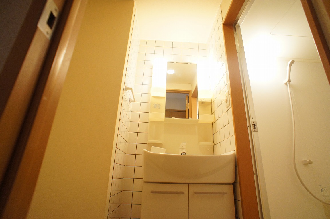 Bath. Glad vanity thing is!