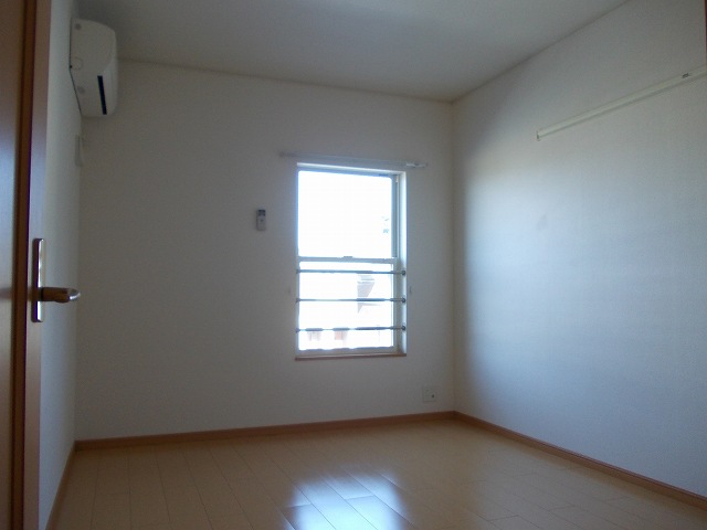 Living and room. Is room