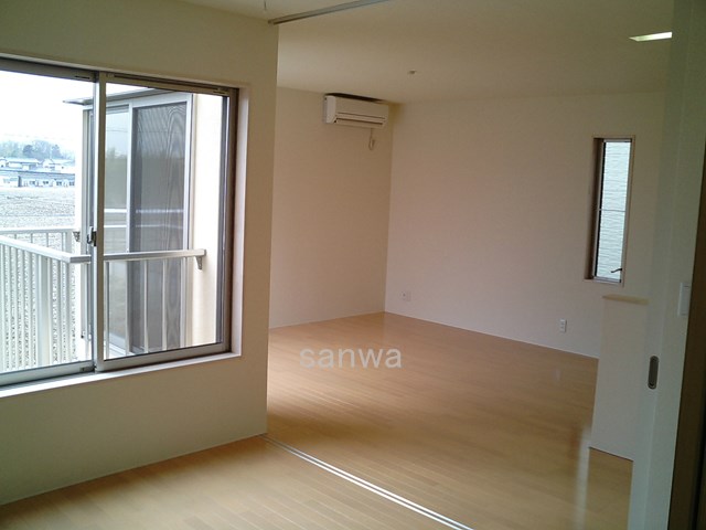 Living and room. Second floor LDK2008_nensatsuei