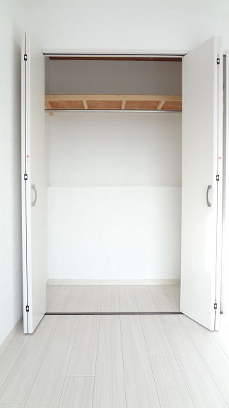 Receipt. You can store plenty have also attached shelf!