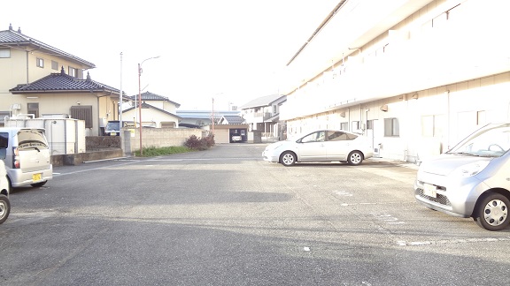 Parking lot. Parking is a one-inclusive deals properties!