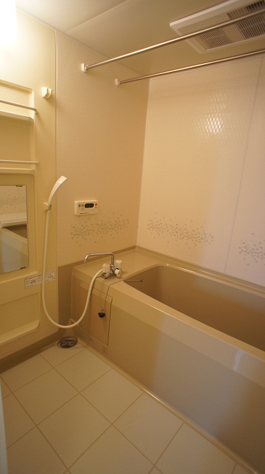 Bath. Reheating ・ With bathroom drying function! ! 