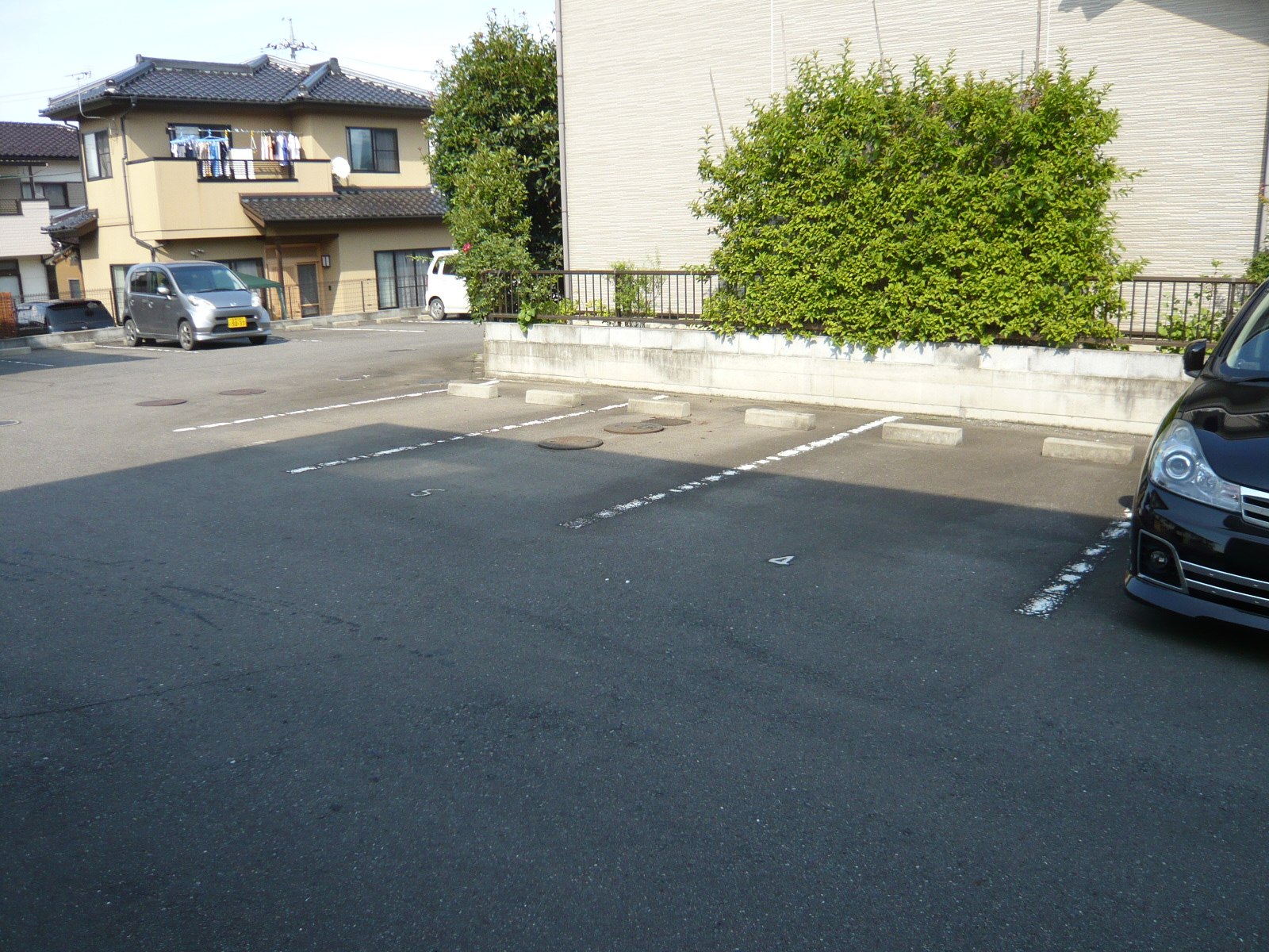 Parking lot