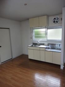 Kitchen. kitchen. It comes with a window. 