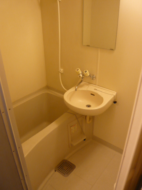 Bath. Now has Reheating function