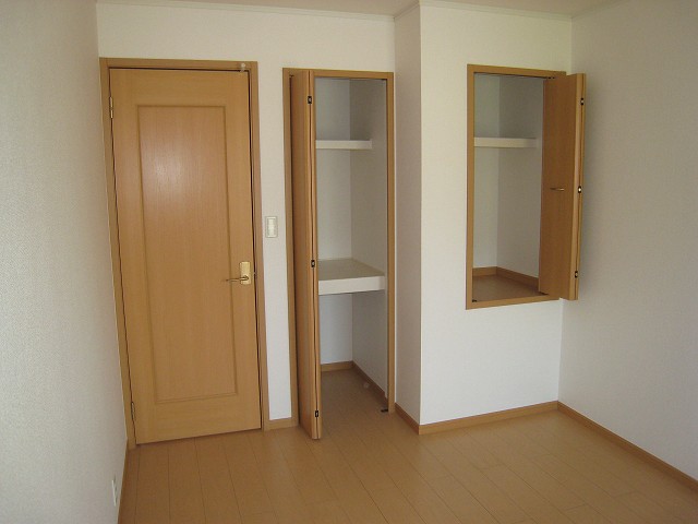 Other room space