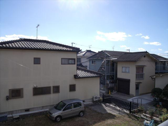 View photos from the dwelling unit