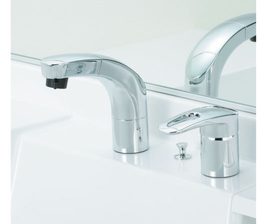 Bathing-wash room.  [Single lever shower faucet] With lift-up mechanism. Shampoo is also a shower faucet that can be comfortable. (Same specifications)