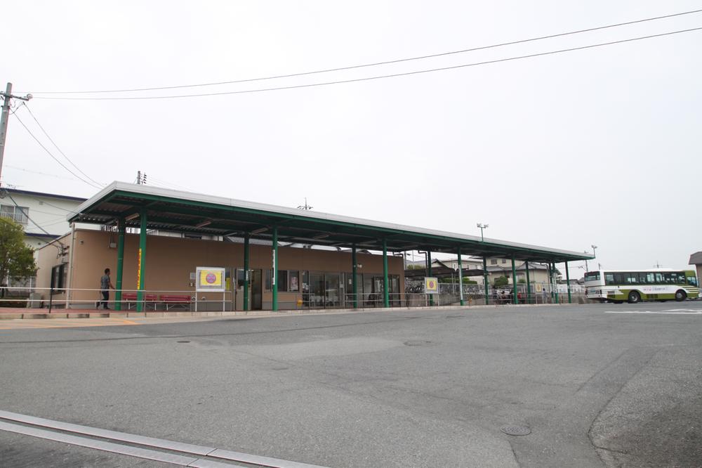 Streets around. Hiroden bus Kumano garage (first train, End point)