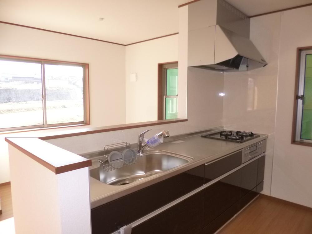 Kitchen. (December 2013) Shooting