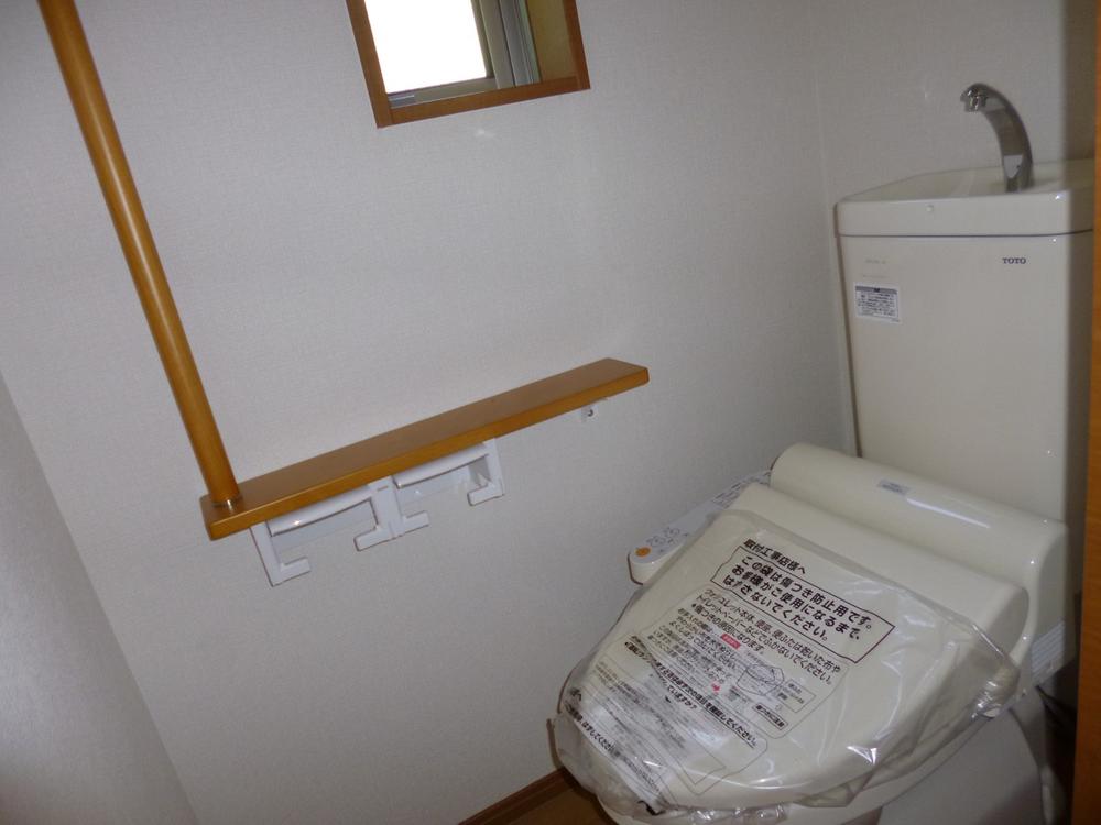 Toilet. (December 2013) Shooting