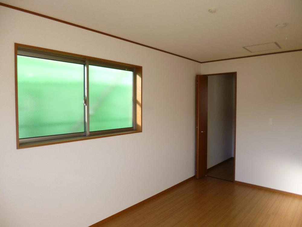 Non-living room. (December 2013) Shooting