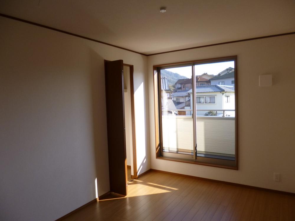 Non-living room. (December 2013) Shooting