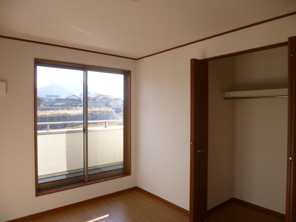 Non-living room. (December 2013) Shooting