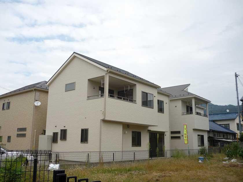 Local appearance photo