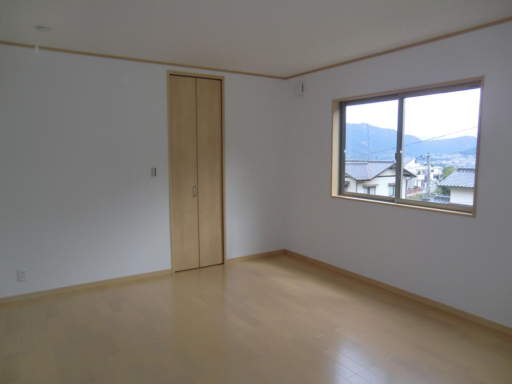 Non-living room. (September 2013) Shooting