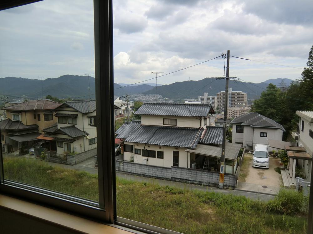 View photos from the dwelling unit. (September 2013) Shooting