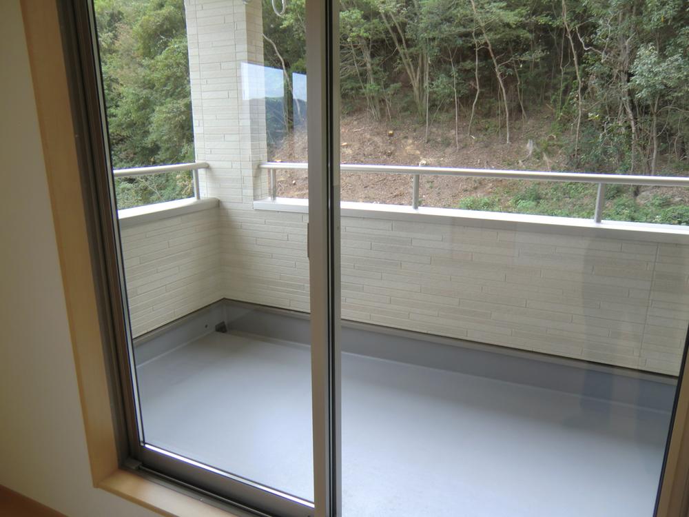 Balcony. (September 2013) Shooting