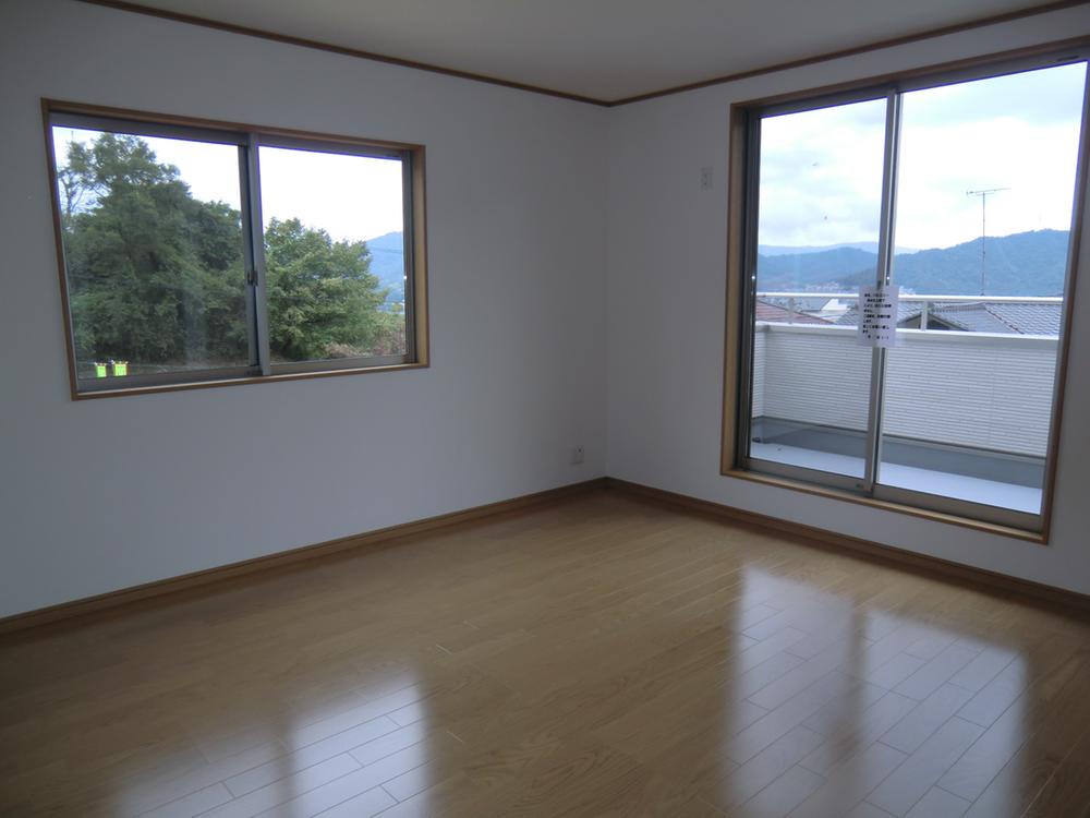 Non-living room. (September 2013) Shooting