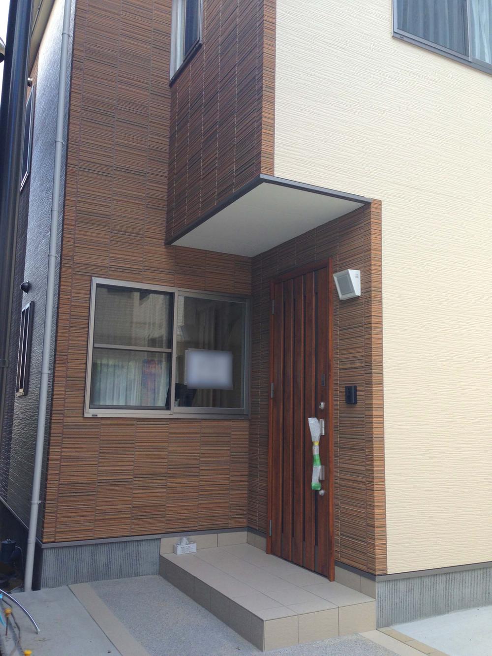 Local appearance photo