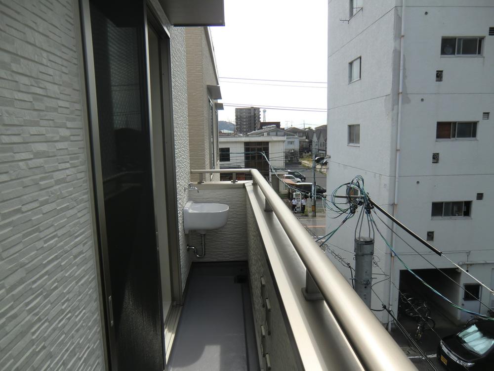 Balcony. Local (August 2013) Shooting