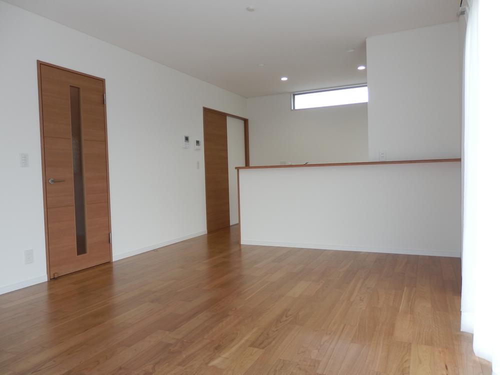 Living. LDK spacious 16 Pledge.  Asahi is plenty enters design. 