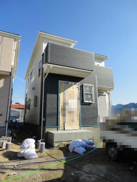 Local appearance photo. November 14 shooting