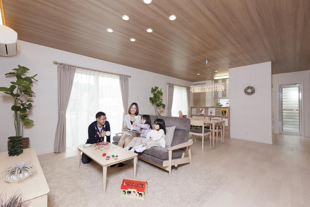 Living. Our construction cases