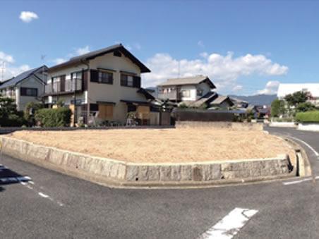 Local appearance photo. Model House 2 House completed! / Architecture before land