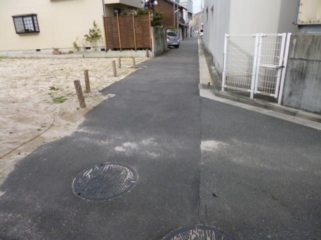 Local photos, including front road. Local (April 2013) Shooting