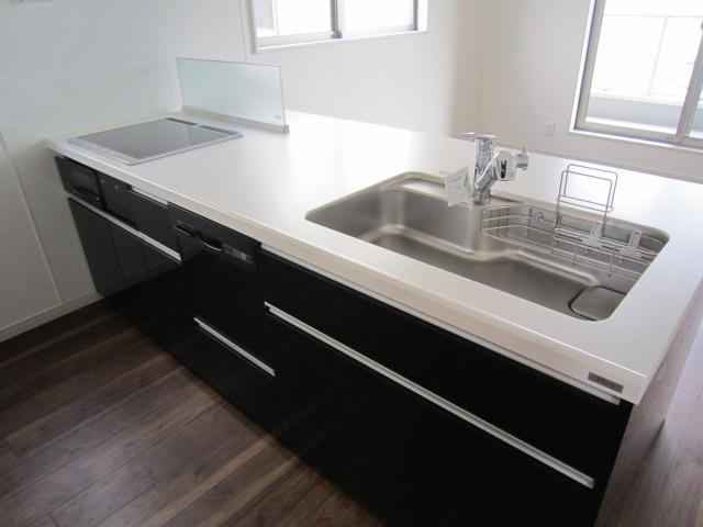 Kitchen. Indoor (April 2013) Shooting