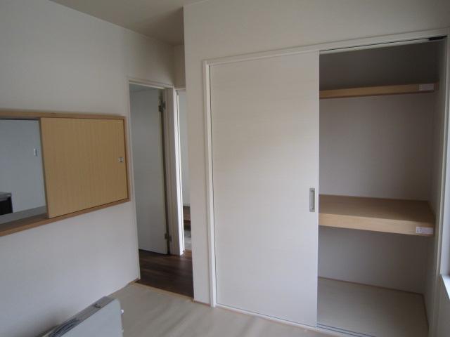 Non-living room. Indoor (April 2013) Shooting