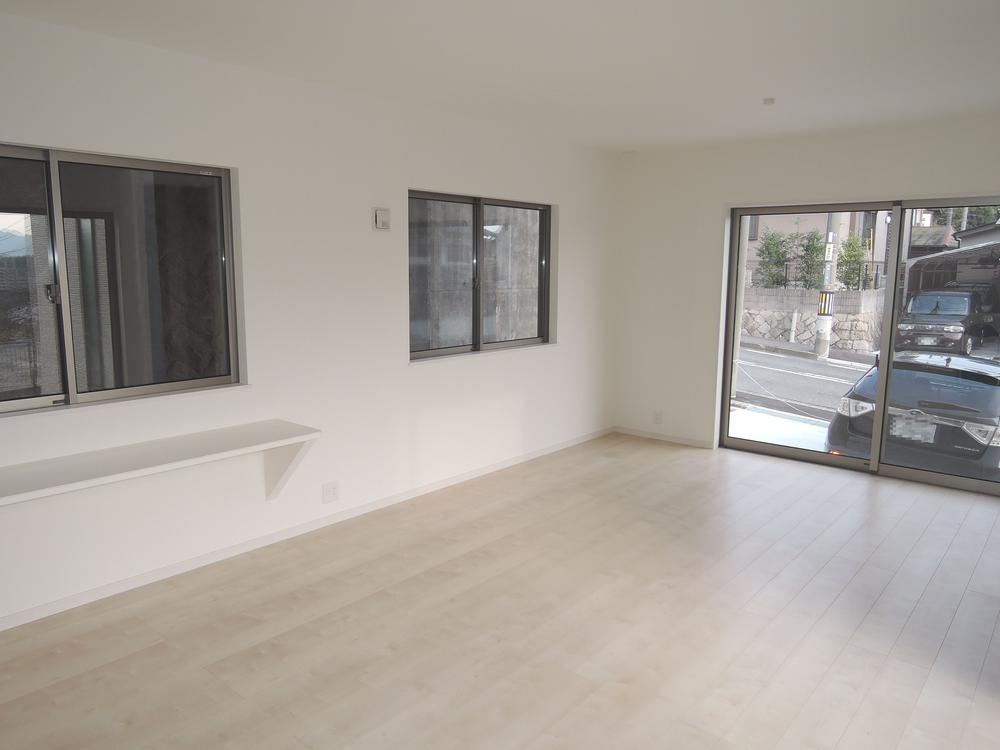 Living. Indoor site (November 2013) Shooting