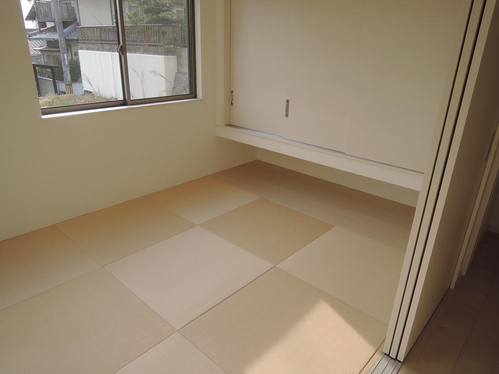 Non-living room. Indoor site (November 2013) Shooting