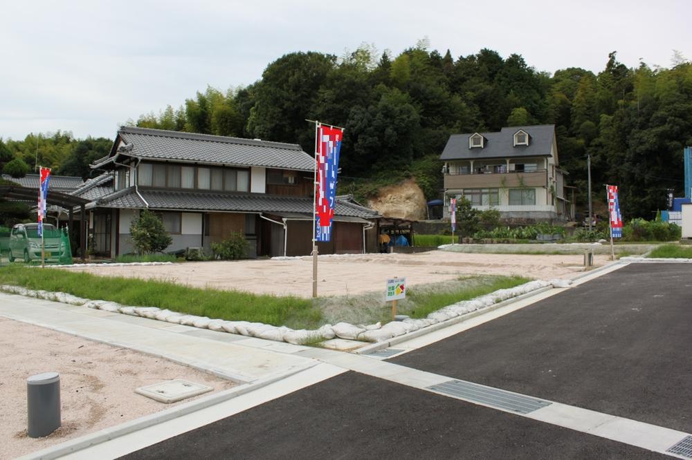 Local photos, including front road