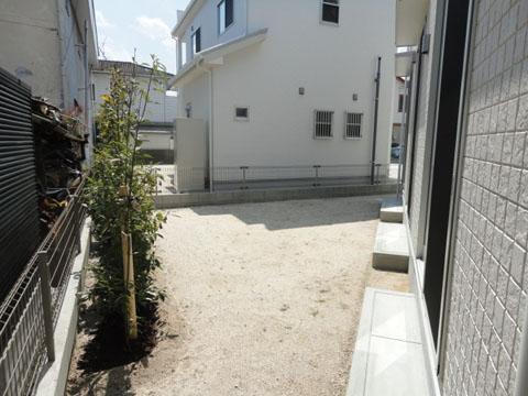 Local appearance photo. Garden