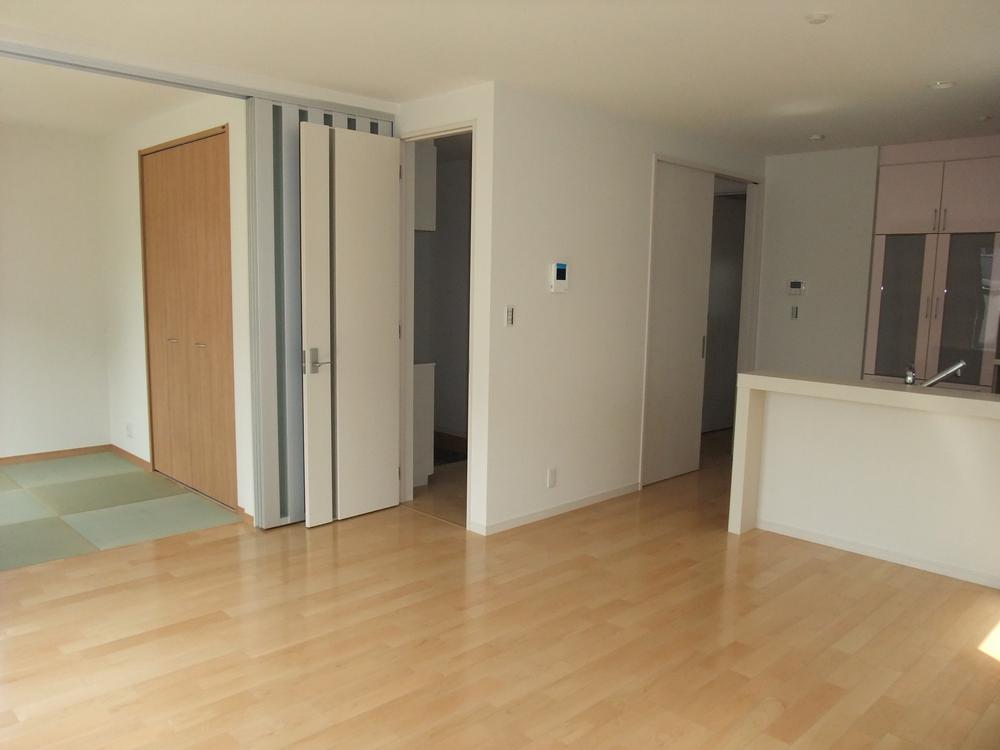 Living. Indoor (March 2013) Shooting