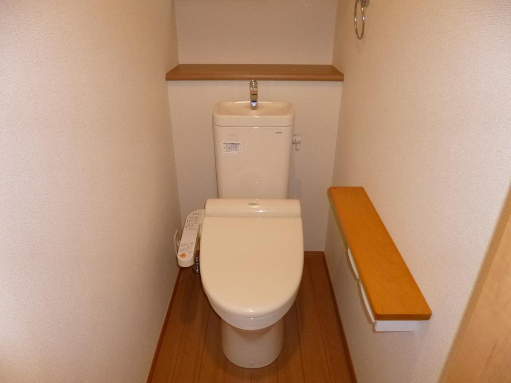 Toilet. (December 2013) Shooting