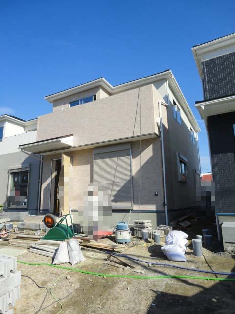 Local appearance photo. November 14 shooting