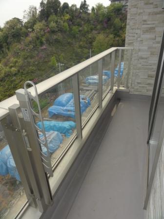 View photos from the dwelling unit