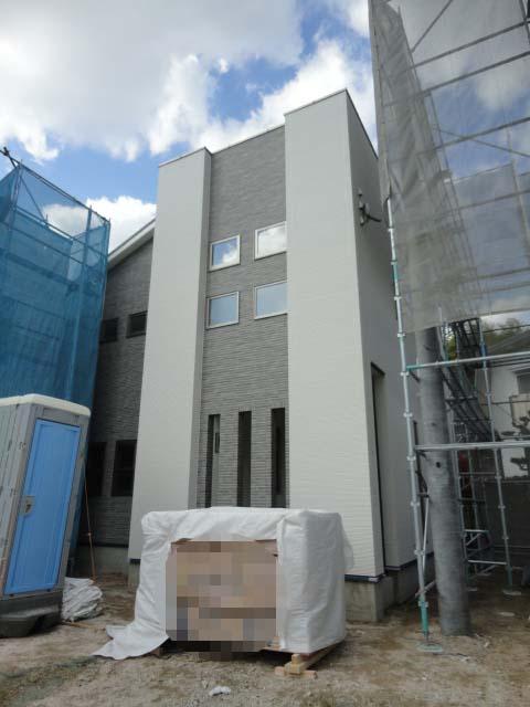 Local appearance photo. November 21, shooting