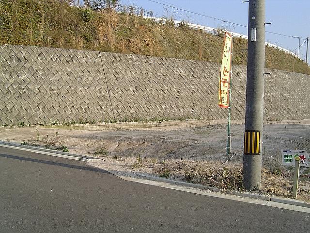 Local appearance photo. Local (11 May 2013) Shooting