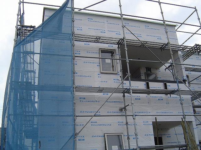 Local appearance photo. Local (11 May 2013) Shooting