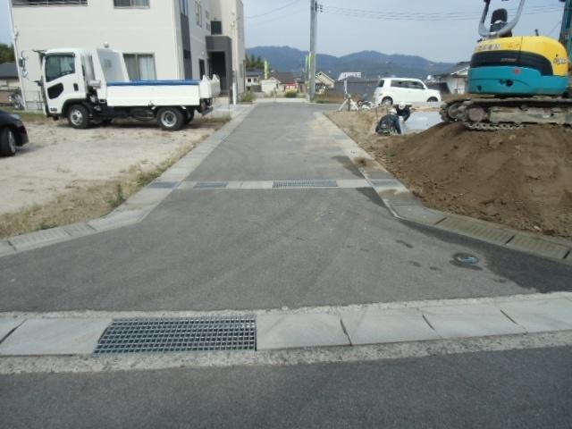 Local photos, including front road